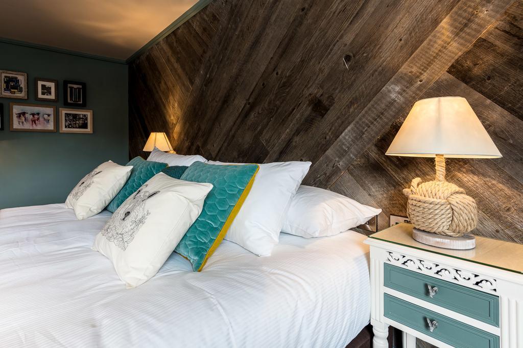 Gate Hotel